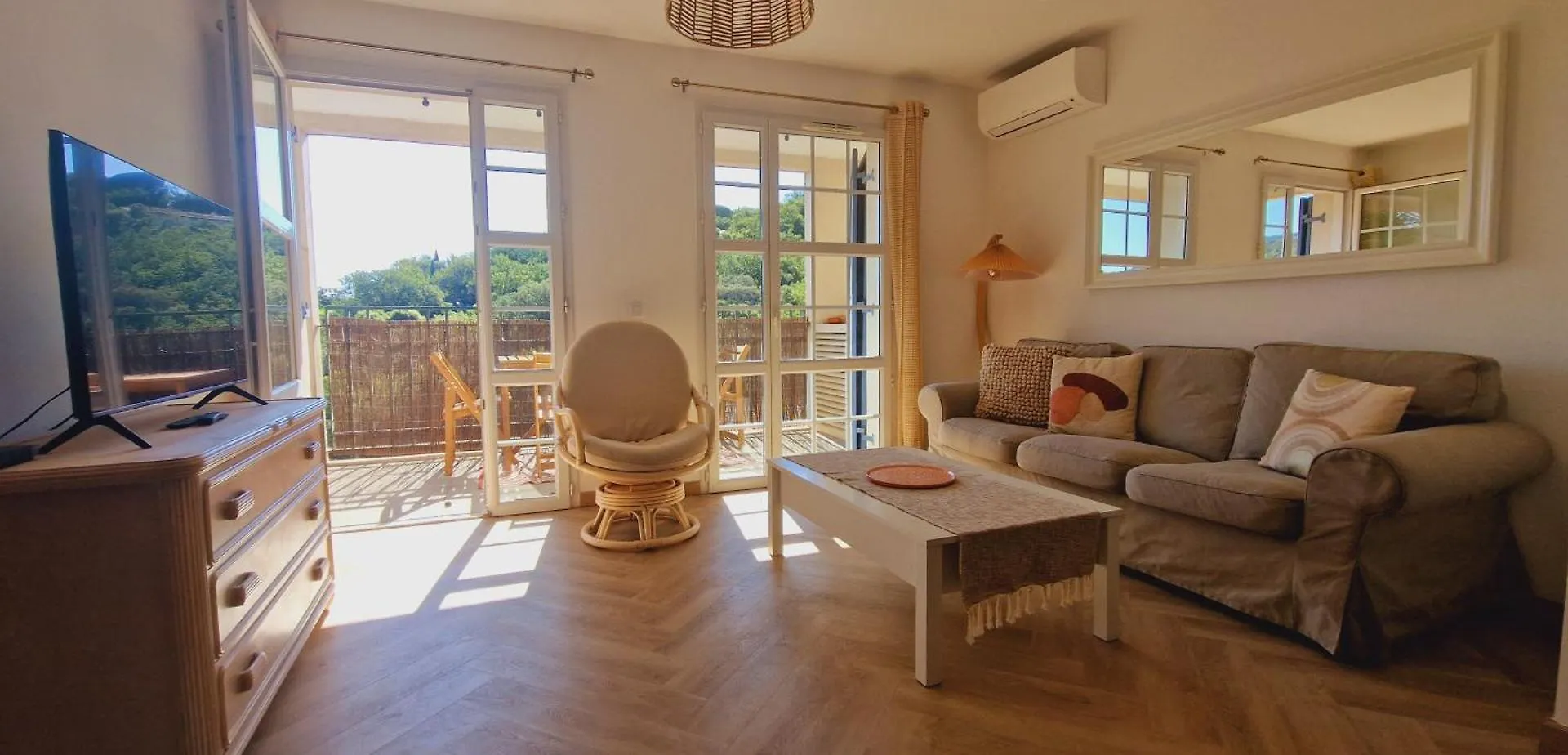 Appartement Clim, Parking, Wifi Grimaud
