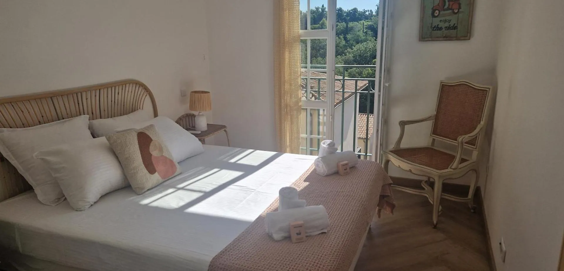 Apartment Appartement Clim, Parking, Wifi Grimaud