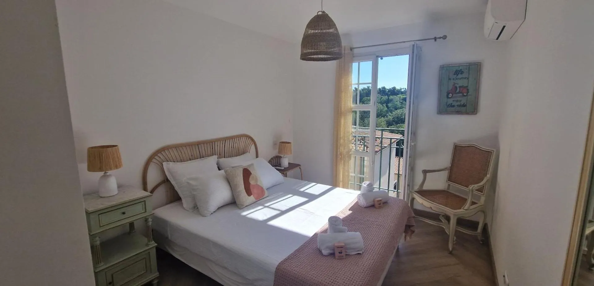 Appartement Clim, Parking, Wifi Grimaud Apartment